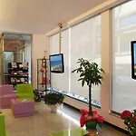 Clara Hotel