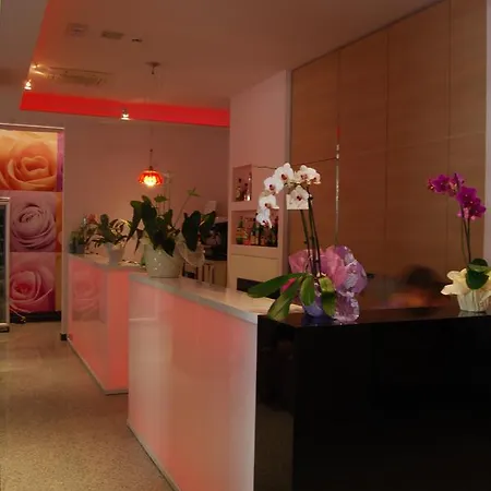 Clara Отель Торторето